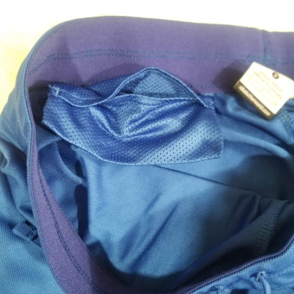 Nike Dri-Fit Athletic blue shorts. Size S - Picture 4 of 8